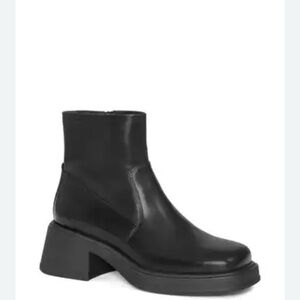 Vagabond Glossy Black Ankle Booties
